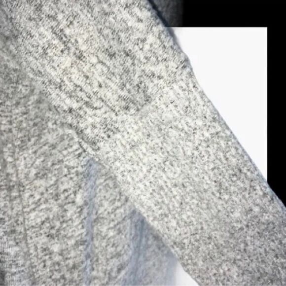 Miss Chievious Sweater Gray Deep V-Neck Oversized Pullover Size XS EUC - Picture 12 of 16